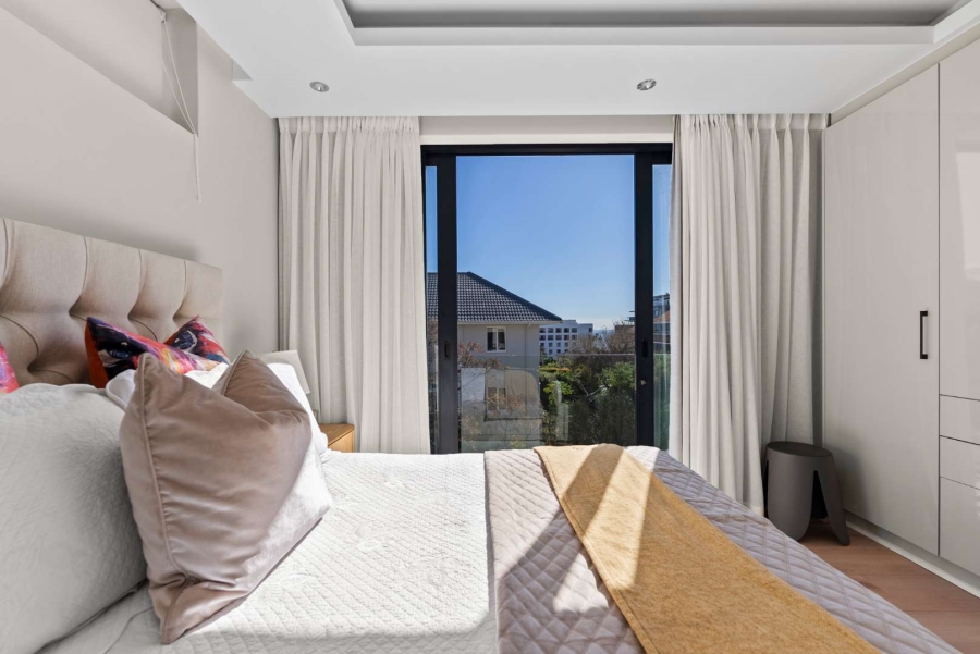 4 Bedroom Property for Sale in Bantry Bay Western Cape